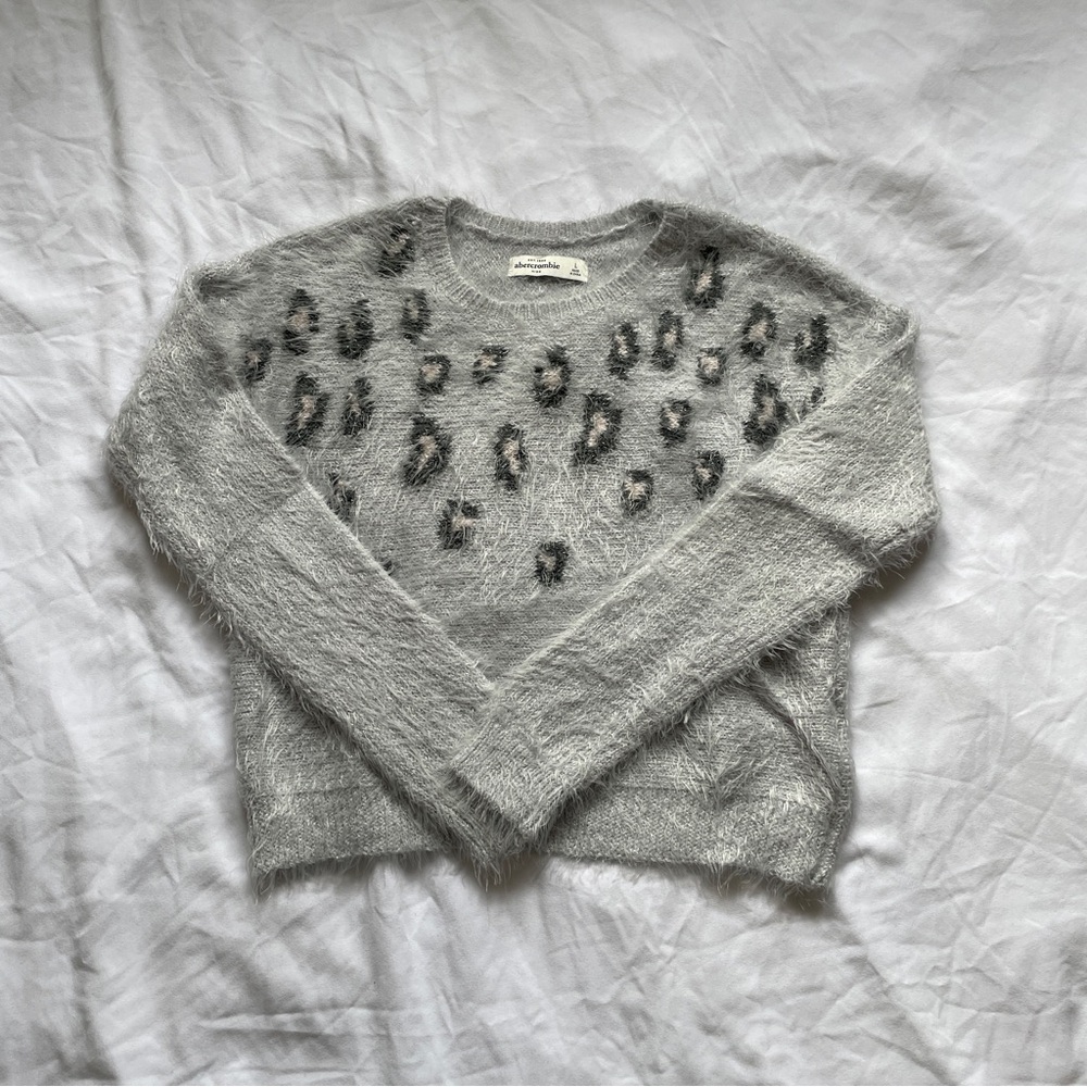 Abercrombie & Fitch Leopard Print Sweater